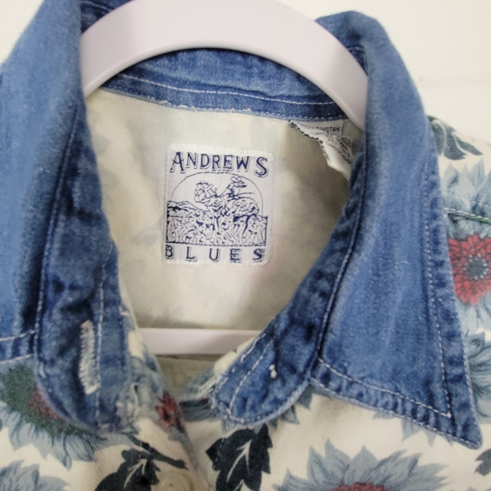 Vintage Andrew's Blues Flower Crop Top Size Large - Picture 2 of 5
